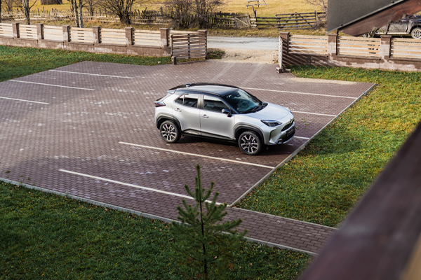 Yaris-Cross-4 Yaris-Cross-4